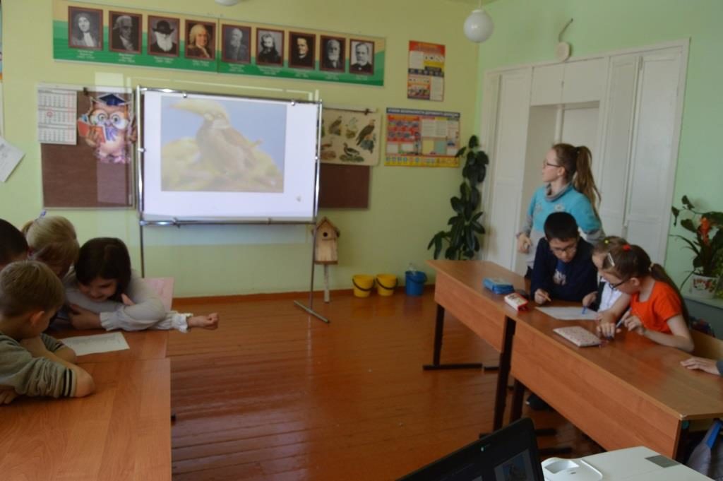 В школе прошел  весенний праздник   День птиц