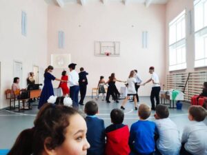 Школьный театр «Новый взгляд»