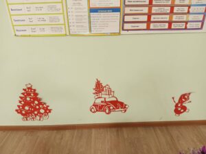 Акция «Украсим школу к Новому году»