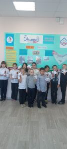 Первомайские атрибуты праздника. Мастер класс.