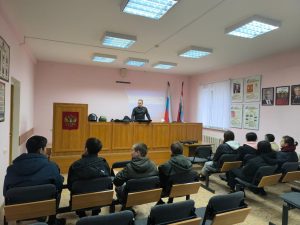 В рамках профориентационной недели учащиеся старших классов посетили Отделение МВД России по Шенталинскому району
